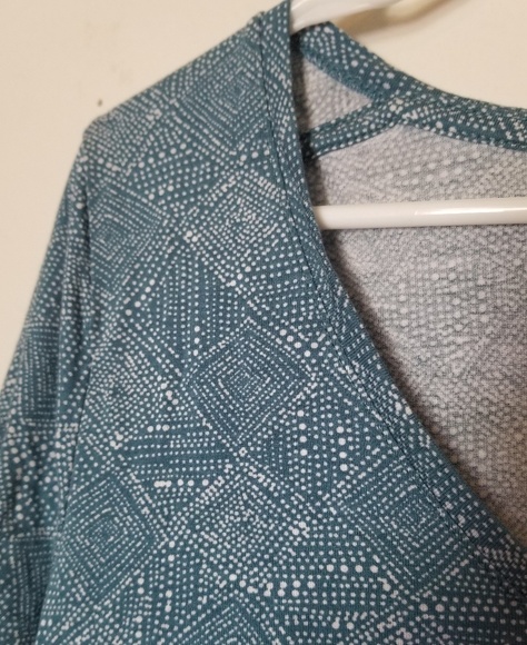 Old Navy SS tshirt M - Picture 3 of 3